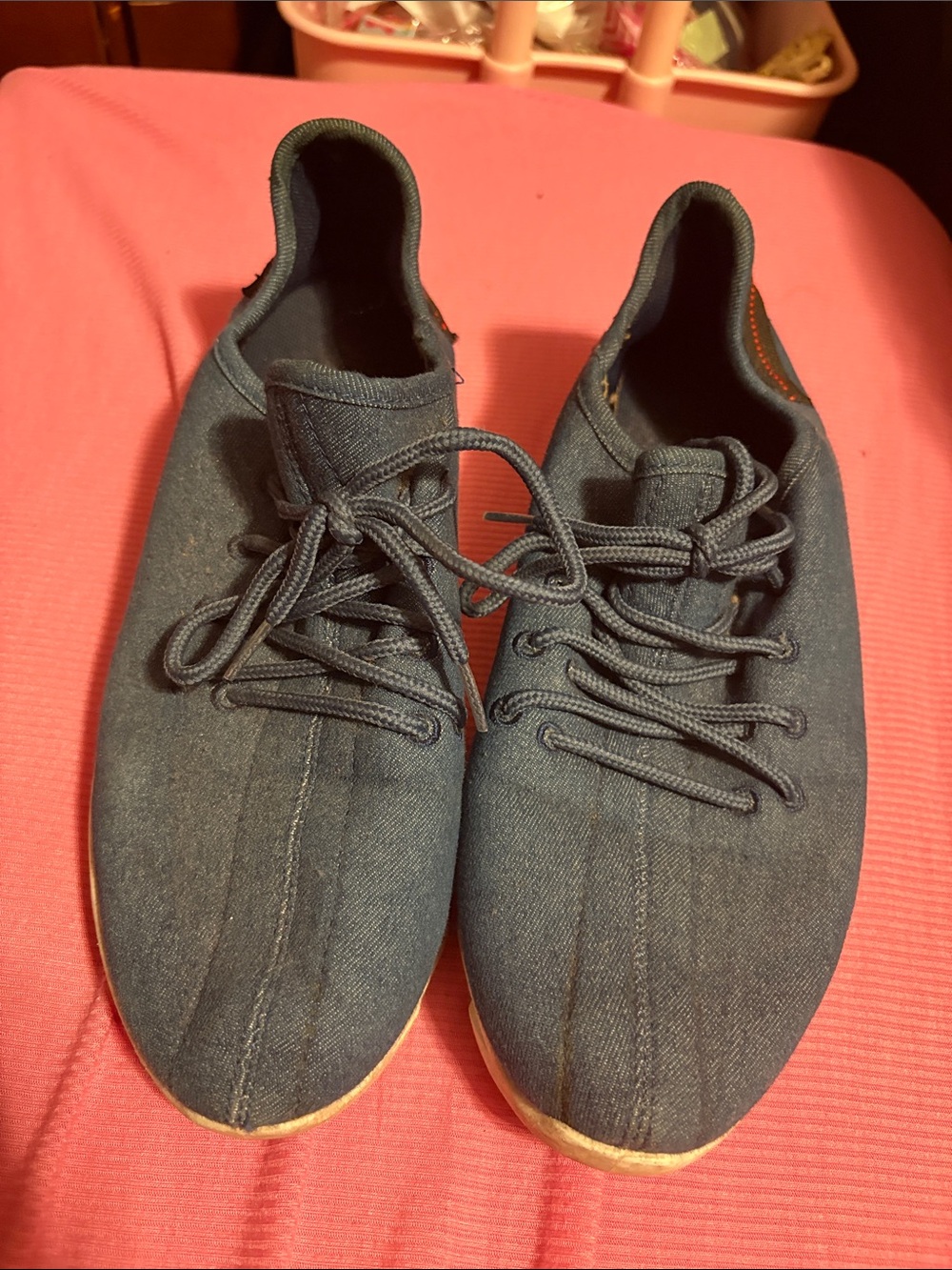 Rouge! Women's Blue Lace-Up Casual Sneakers